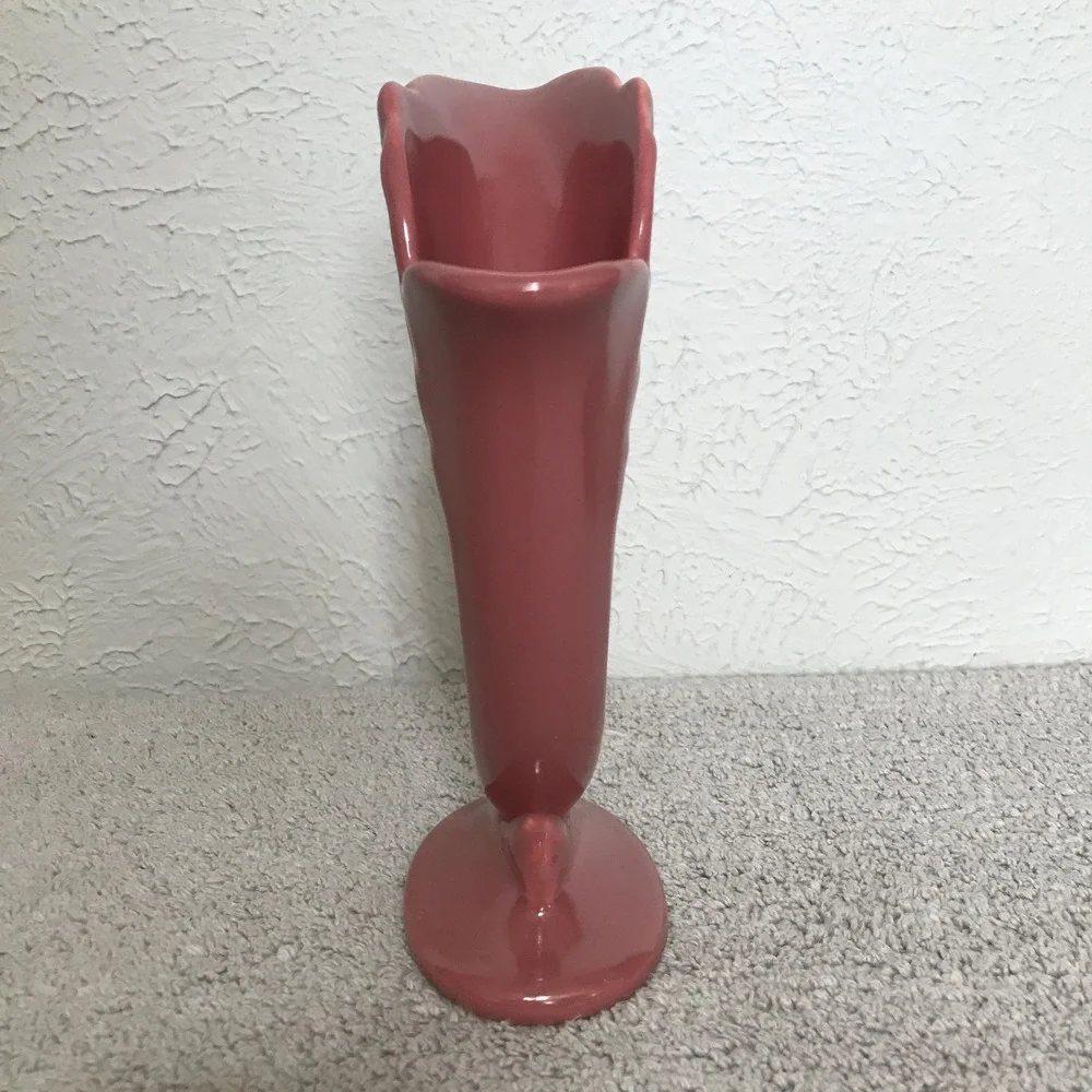 Cornucopia Ceramic Pottery Vase Pink Mauve 8